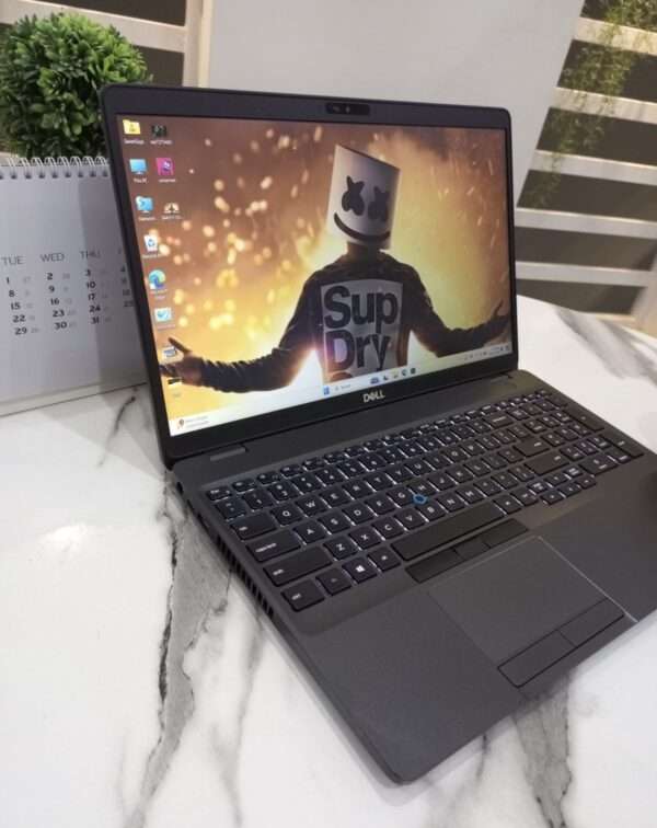 Dell Latitude 5500 Core-i7 8th Gen 8GB 256GB