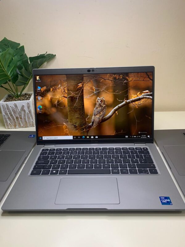 I5 Dell Latitude 5420 | 11th Gen 8GB RAM 256GB SSD | Backlit KB | Finger Prints Intel IRIS Xe Plus Graphics | Win11 | Original Glossy Charger