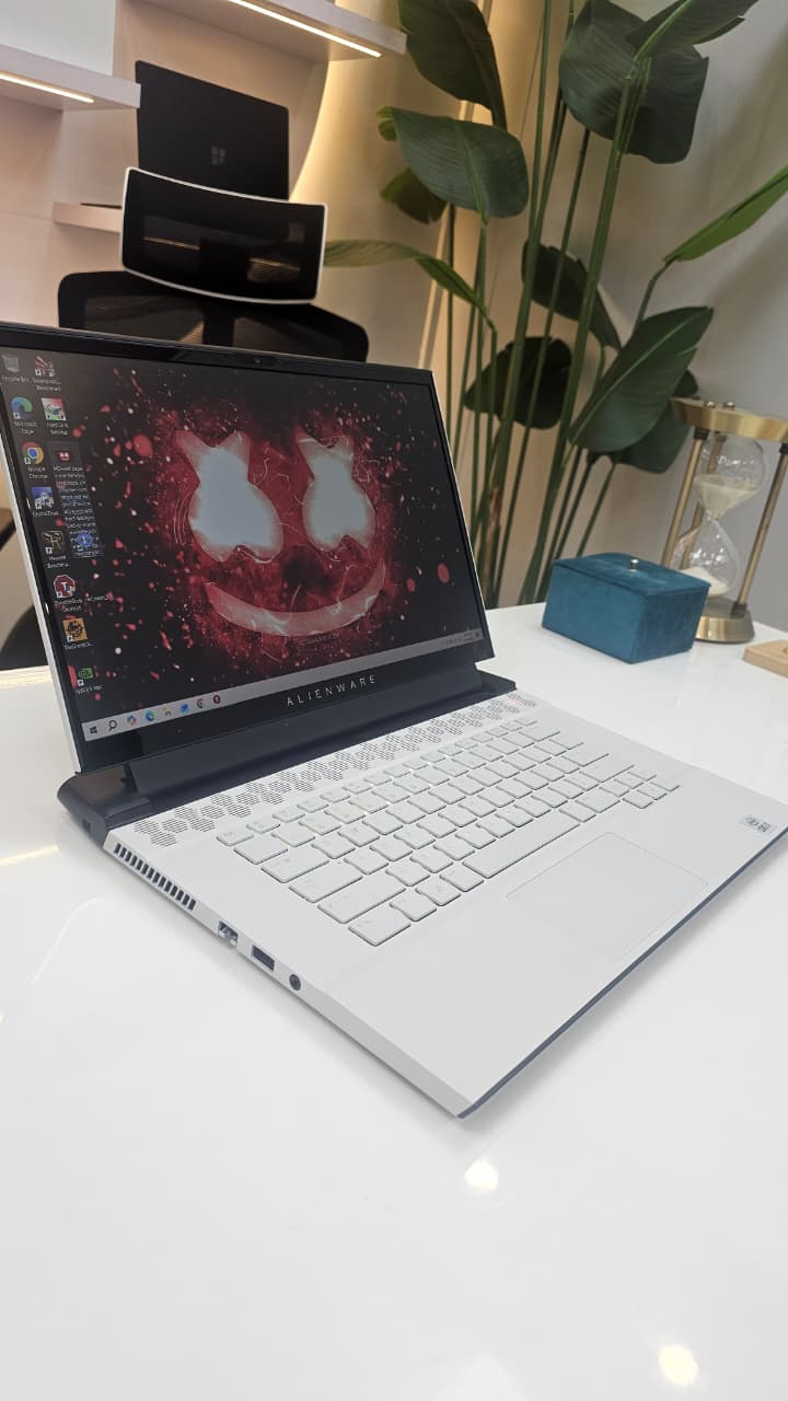 Dell Alienware M15 R4 | Gaming | Comet Lake | 10th Gen Core i7 | 16+512 | 8GB NVIDIA GeForce RTX3070 GDDR6 | 15.6" Full HD 300Hz 300nits Display - Image 10